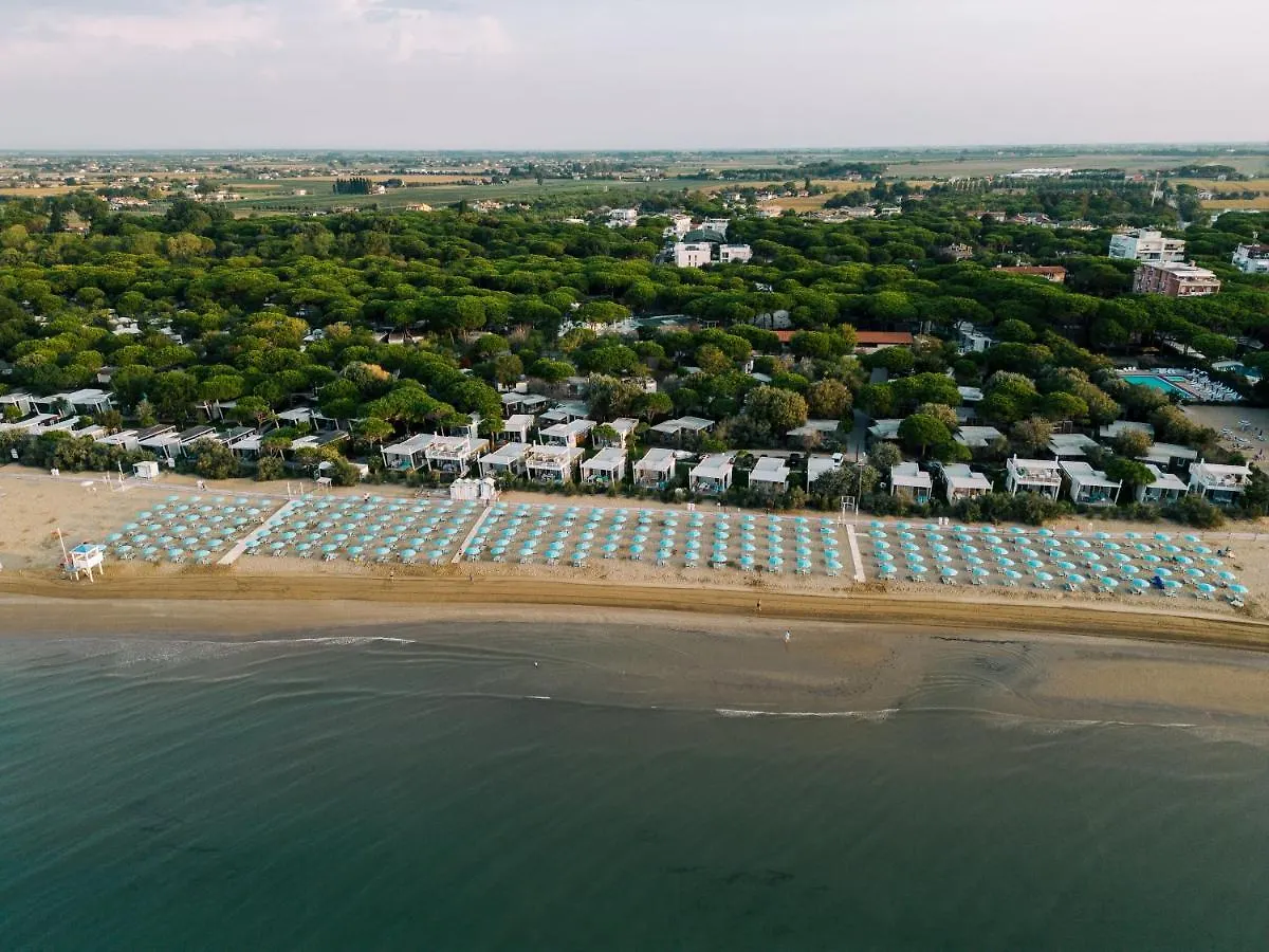 Estivo Premium Deluxe Mobile Homes On Camping Malibu Beach Lido di Jesolo